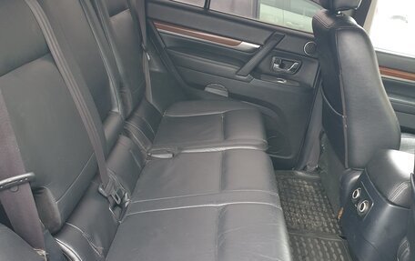 Mitsubishi Pajero IV, 2008 год, 1 850 000 рублей, 9 фотография