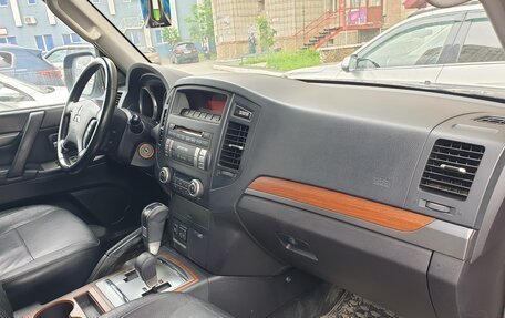 Mitsubishi Pajero IV, 2008 год, 1 850 000 рублей, 19 фотография