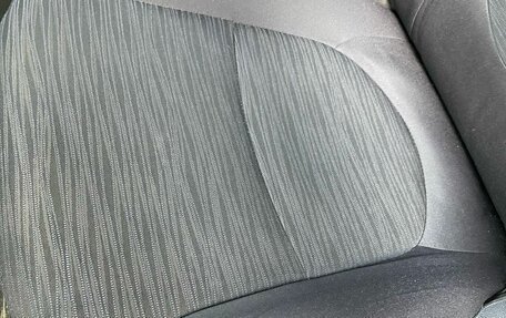 Hyundai Solaris II рестайлинг, 2016 год, 950 000 рублей, 10 фотография