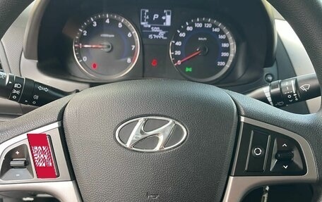 Hyundai Solaris II рестайлинг, 2016 год, 950 000 рублей, 8 фотография