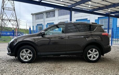 Toyota RAV4, 2018 год, 2 800 000 рублей, 2 фотография