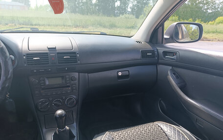 Toyota Avensis III рестайлинг, 2007 год, 830 000 рублей, 13 фотография