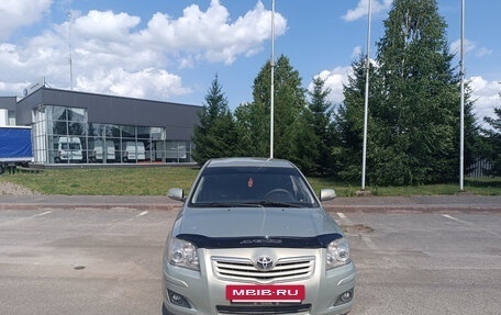Toyota Avensis III рестайлинг, 2007 год, 830 000 рублей, 2 фотография