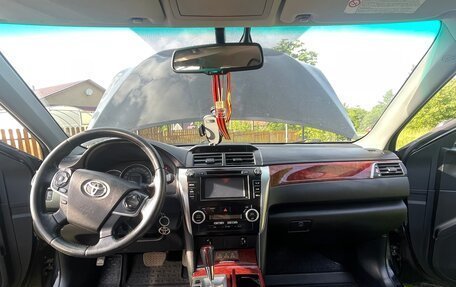 Toyota Camry, 2012 год, 1 700 000 рублей, 9 фотография
