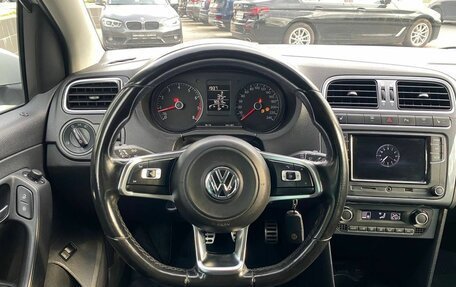 Volkswagen Polo VI (EU Market), 2018 год, 1 100 000 рублей, 12 фотография