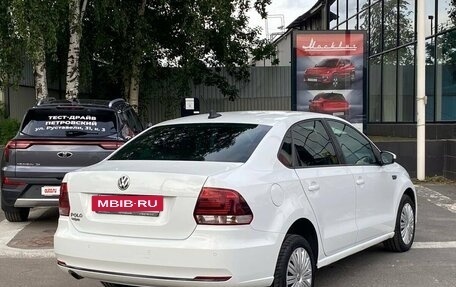 Volkswagen Polo VI (EU Market), 2018 год, 1 100 000 рублей, 10 фотография