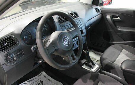 Volkswagen Polo VI (EU Market), 2011 год, 590 000 рублей, 7 фотография