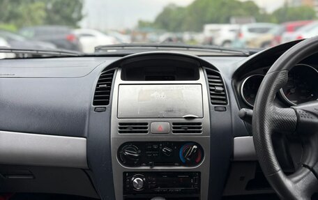 Nissan Wingroad III, 2003 год, 549 999 рублей, 20 фотография