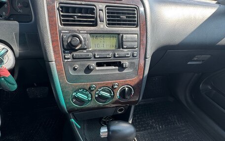Toyota Avensis III рестайлинг, 2002 год, 285 000 рублей, 6 фотография