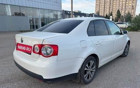 Volkswagen Jetta VI, 2008 год, 520 000 рублей, 3 фотография