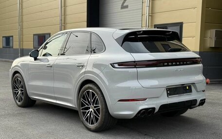 Porsche Cayenne III, 2024 год, 15 990 000 рублей, 4 фотография
