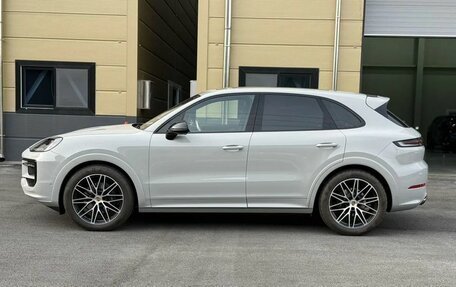 Porsche Cayenne III, 2024 год, 15 990 000 рублей, 3 фотография