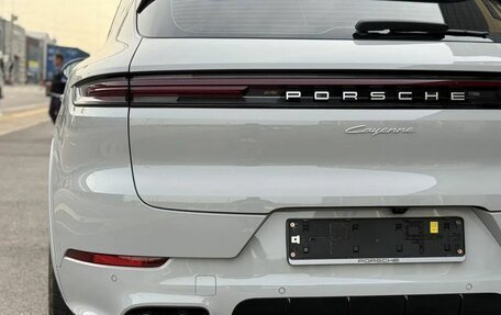 Porsche Cayenne III, 2024 год, 15 990 000 рублей, 6 фотография