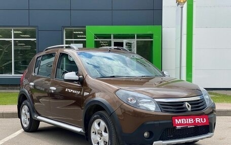 Renault Sandero I, 2014 год, 759 000 рублей, 3 фотография