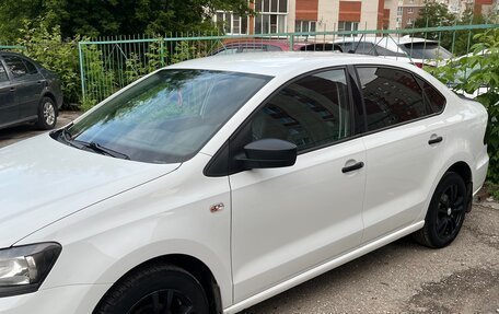 Volkswagen Polo VI (EU Market), 2020 год, 1 300 000 рублей, 2 фотография