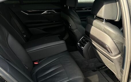 BMW 7 серия, 2020 год, 5 650 000 рублей, 10 фотография