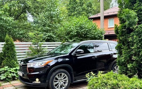 Toyota Highlander III, 2014 год, 2 925 000 рублей, 8 фотография