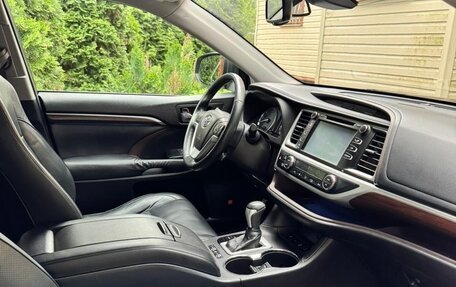Toyota Highlander III, 2014 год, 2 925 000 рублей, 15 фотография