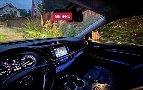 Toyota Highlander III, 2014 год, 2 925 000 рублей, 9 фотография