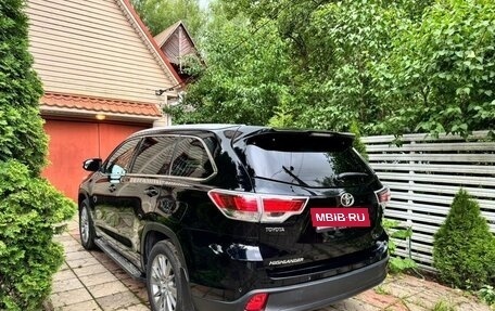 Toyota Highlander III, 2014 год, 2 925 000 рублей, 5 фотография