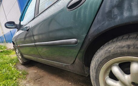 Renault Laguna II, 1999 год, 250 000 рублей, 30 фотография