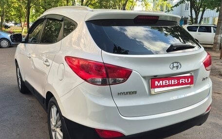 Hyundai ix35 I рестайлинг, 2011 год, 1 200 000 рублей, 6 фотография