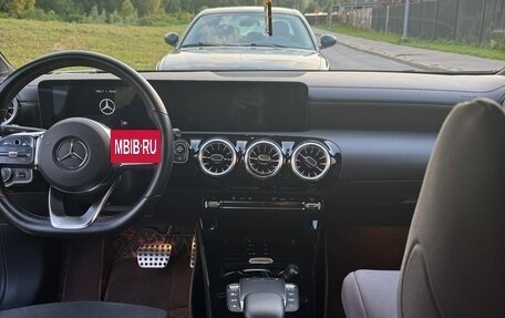 Mercedes-Benz CLA, 2021 год, 4 000 000 рублей, 10 фотография