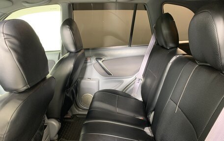 Toyota RAV4, 2002 год, 665 000 рублей, 18 фотография