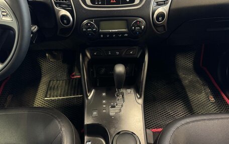 Hyundai ix35 I рестайлинг, 2013 год, 1 075 000 рублей, 13 фотография