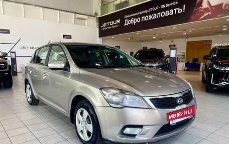 KIA cee'd I рестайлинг, 2010 год, 459 000 рублей, 3 фотография