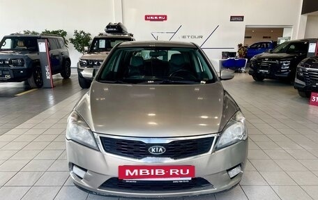 KIA cee'd I рестайлинг, 2010 год, 459 000 рублей, 2 фотография