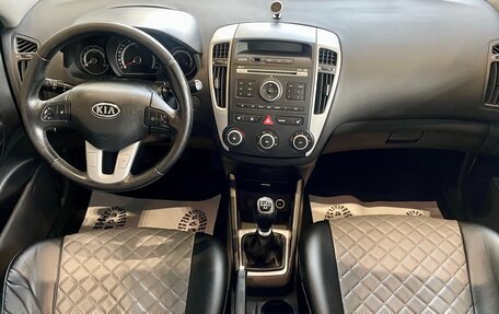 KIA cee'd I рестайлинг, 2010 год, 459 000 рублей, 12 фотография