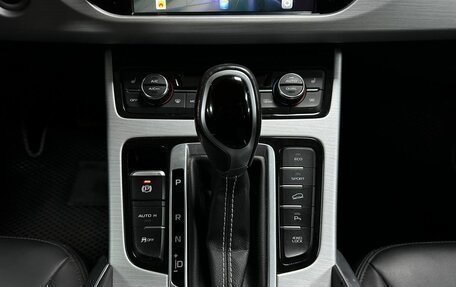 Geely Atlas I, 2019 год, 1 698 000 рублей, 18 фотография