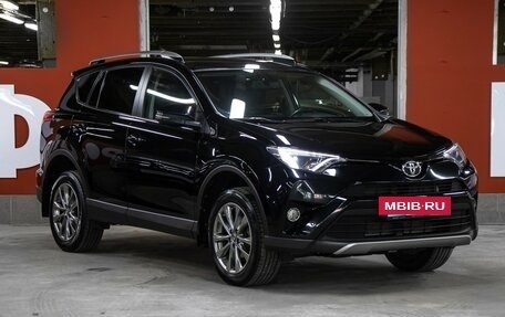 Toyota RAV4, 2019 год, 2 998 000 рублей, 3 фотография