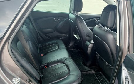 Hyundai ix35 I рестайлинг, 2011 год, 1 050 000 рублей, 2 фотография