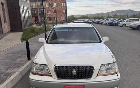 Toyota Crown Majesta, 2003 год, 1 950 000 рублей, 13 фотография
