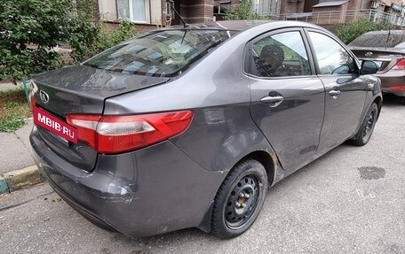 KIA Rio III рестайлинг, 2014 год, 560 000 рублей, 2 фотография