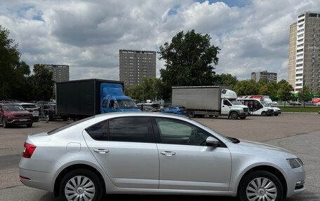 Skoda Octavia, 2018 год, 1 699 999 рублей, 3 фотография
