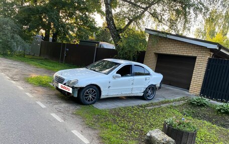Mercedes-Benz C-Класс, 2000 год, 250 000 рублей, 3 фотография