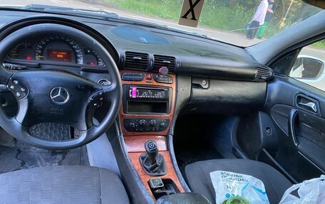 Mercedes-Benz C-Класс, 2000 год, 250 000 рублей, 4 фотография