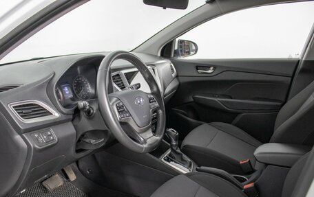 Hyundai Solaris II рестайлинг, 2019 год, 1 360 000 рублей, 10 фотография