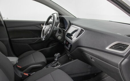 Hyundai Solaris II рестайлинг, 2019 год, 1 360 000 рублей, 9 фотография