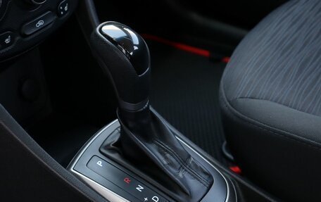 Hyundai Solaris II рестайлинг, 2015 год, 899 000 рублей, 13 фотография