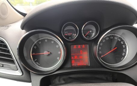 Opel Mokka I, 2014 год, 999 000 рублей, 26 фотография