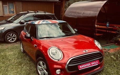 MINI Hatch, 2016 год, 1 700 000 рублей, 3 фотография