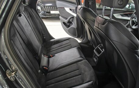 Audi A4, 2017 год, 3 198 000 рублей, 10 фотография