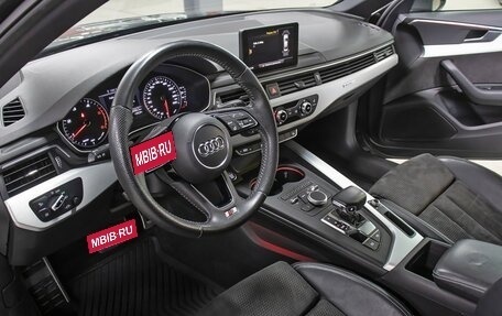 Audi A4, 2017 год, 3 198 000 рублей, 13 фотография