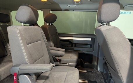 Volkswagen Multivan T6 рестайлинг, 2019 год, 2 999 800 рублей, 4 фотография