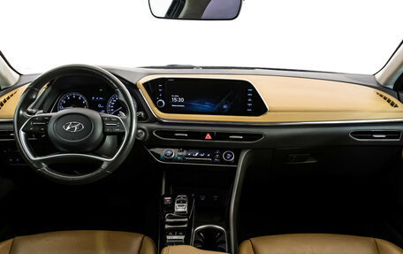 Hyundai Sonata VIII, 2020 год, 2 099 000 рублей, 12 фотография