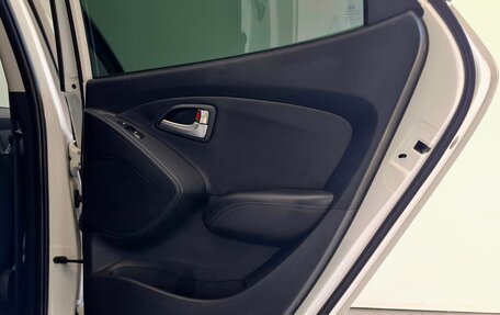 Hyundai ix35 I рестайлинг, 2012 год, 1 270 000 рублей, 22 фотография